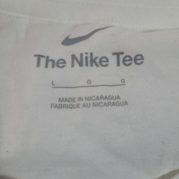Nwt Nike Men's White Short Sleeve T-Shirt - Picture 4 of 4